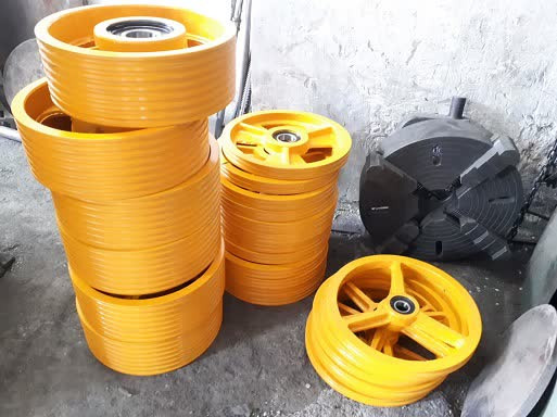 فلکه گیرلس کابین آسانسور