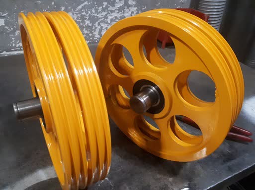 فلکه قطر ۳۲  ۲ شیار با شفت قطر ۴۰ mm